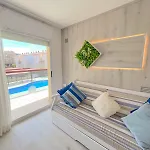 Mediterranea Loft New * Ла-Пинеда